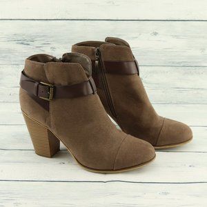 Limelight “Jena” Faux Suede Booties Size 10